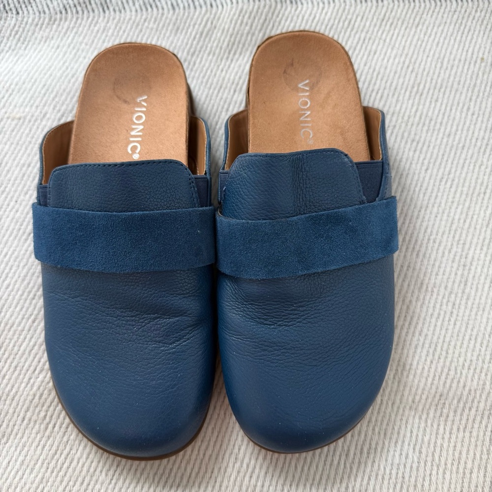 Vionic Blue Leather Slip On Ambrosia Orthotic Arch Support Clogs Sz 8